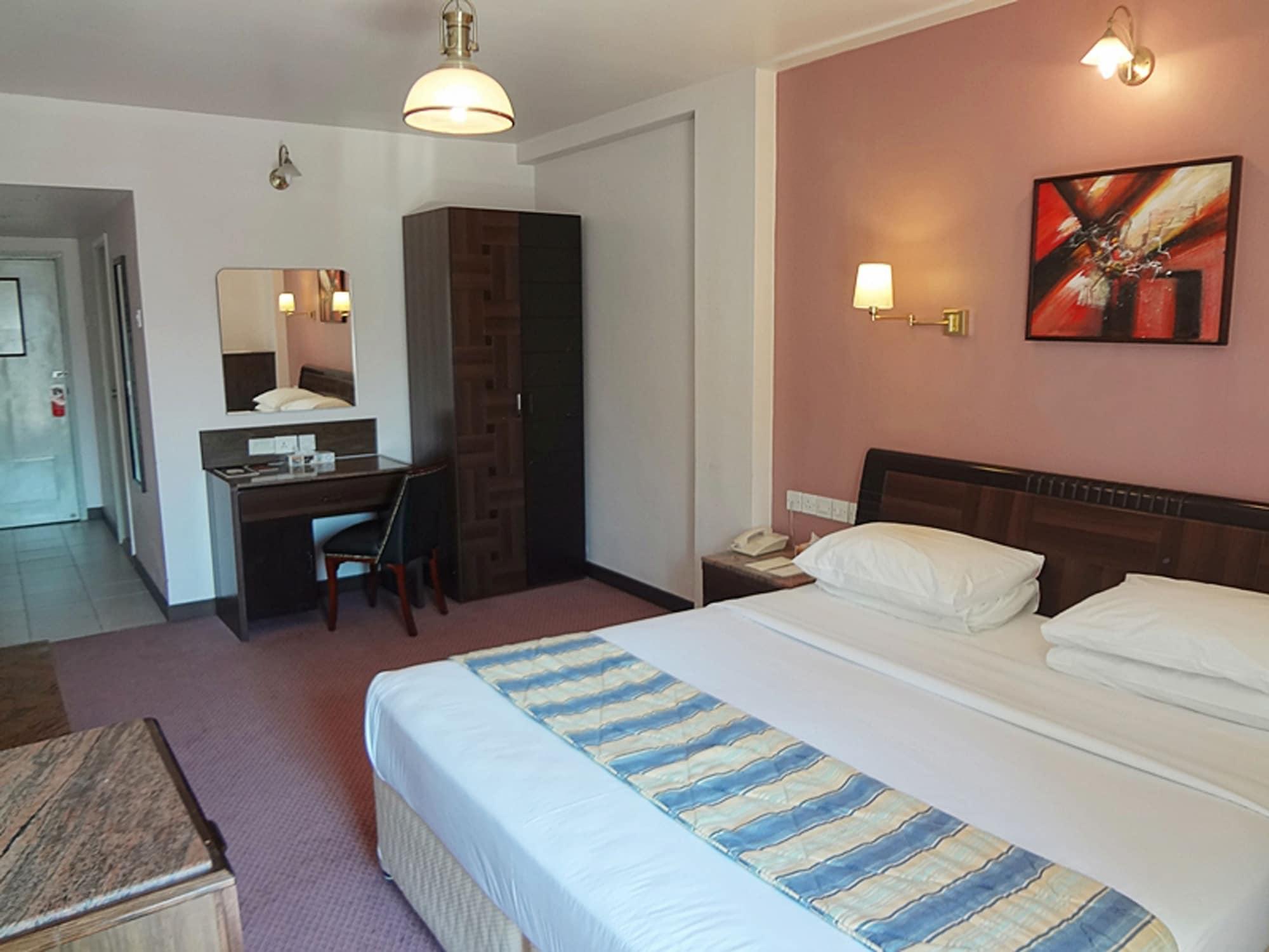Ambassador Hotel Dubai Eksteriør billede